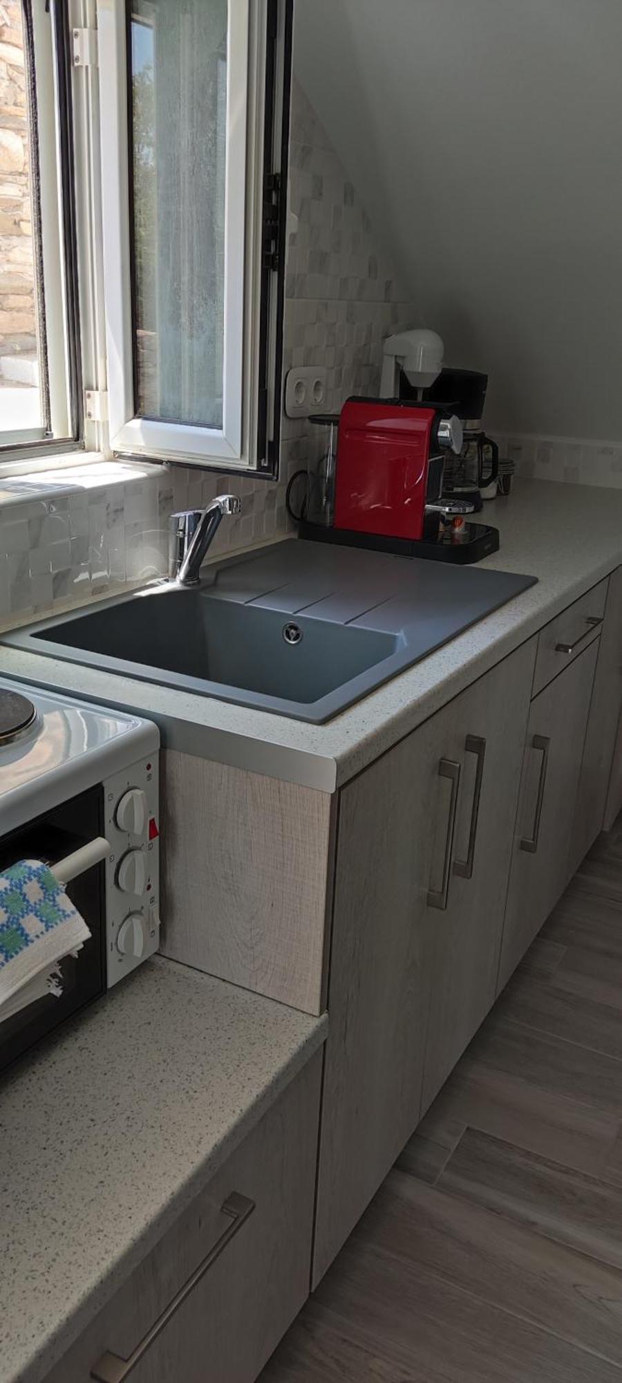 Ninemia Apartment Artemonas Oda fotoğraf